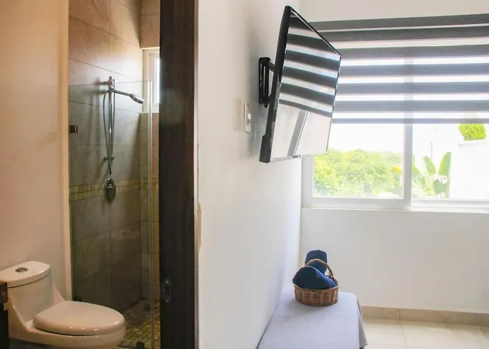 Stylish With Rooftop Pool Playa del Carmen
